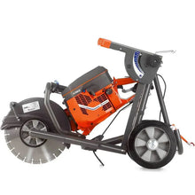 Load image into Gallery viewer, HUSQVARNA KV 760 W/ WATER TANK - 587768401