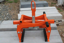 Load image into Gallery viewer, BL 1300 Scissor Clamp