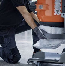 Load image into Gallery viewer, DE120 Husqvarna 120V Hepa Dust Extractor Vacuum