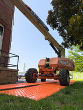 Load image into Gallery viewer, EZG Hogtrax 4&#39; x 8&#39; Orange Mat (Cleats One Side, Honeycomb Tread On Other)