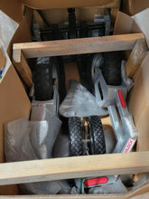 Load image into Gallery viewer, Blades Direct - Uni-Pallet Mover - NEW