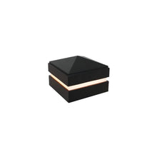Load image into Gallery viewer, 3.0" LED Aluminum Post Cap Light 2700k