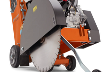Load image into Gallery viewer, HUSQVARNA FS 400 LV, 20" Flat Masonry Floor Saw -  967796502