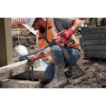 Load image into Gallery viewer, Milwaukee M18 FUEL™ 4' Concrete Pencil Vibrator Kit - 2910-21 — additional product view 3