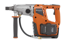 Load image into Gallery viewer, Husqvarna DM 540i Kit with Two BLi300 Batteries and QC500 Charger Reconditioned