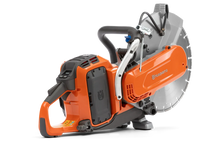 Load image into Gallery viewer, 14&quot; BATTERY OPERATED HUSQVARNA FULL SAW &amp; BATTERY KIT Side View